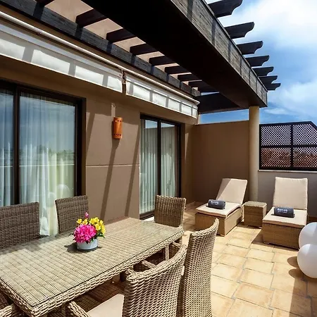 Barcelo